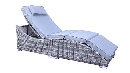 comfortable chaise lounge chair