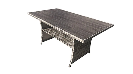 outdoor dining table supplier